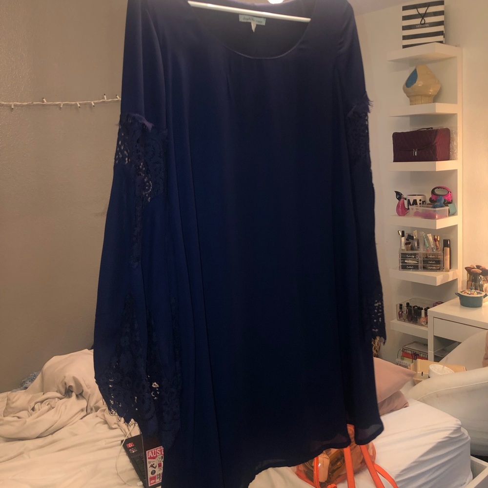 navy blue dress!